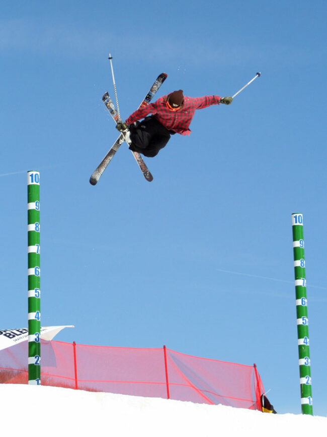 Trey Clauss mute grab